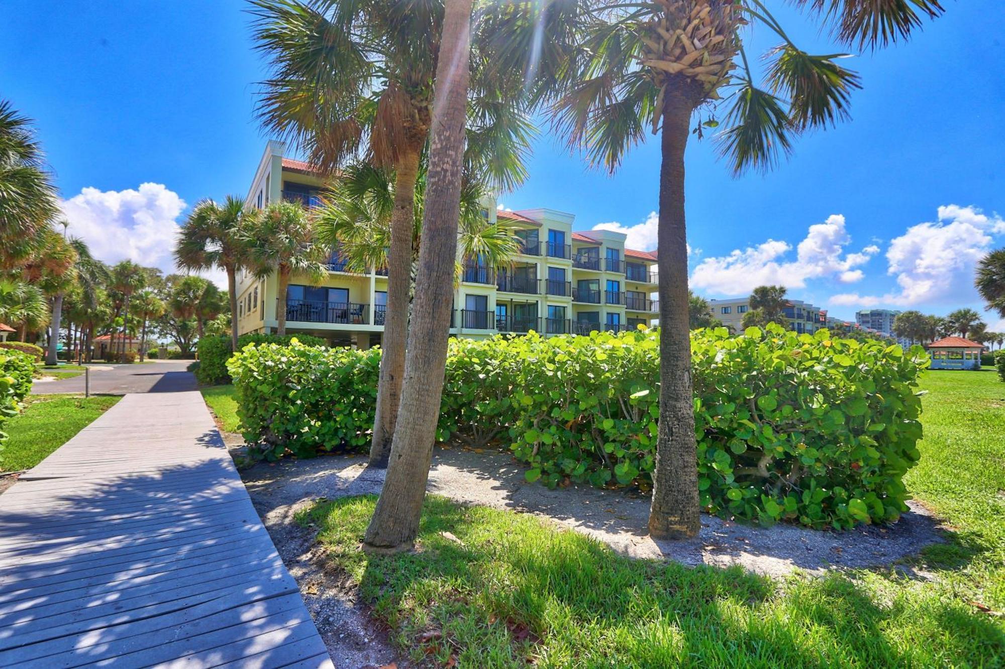 Land'S End 11-203 Beach Front - Premier St. Pete Beach Esterno foto